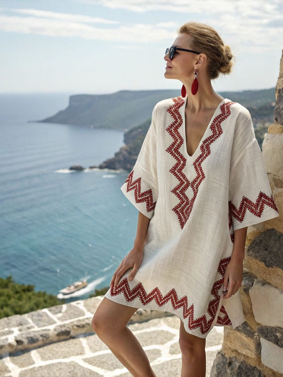 Robe Tunique Bohème d’Été – Col V Brodé et Coupe Ample