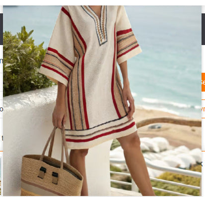Robe Tunique Bohème d’Été – Col V Brodé et Coupe Ample